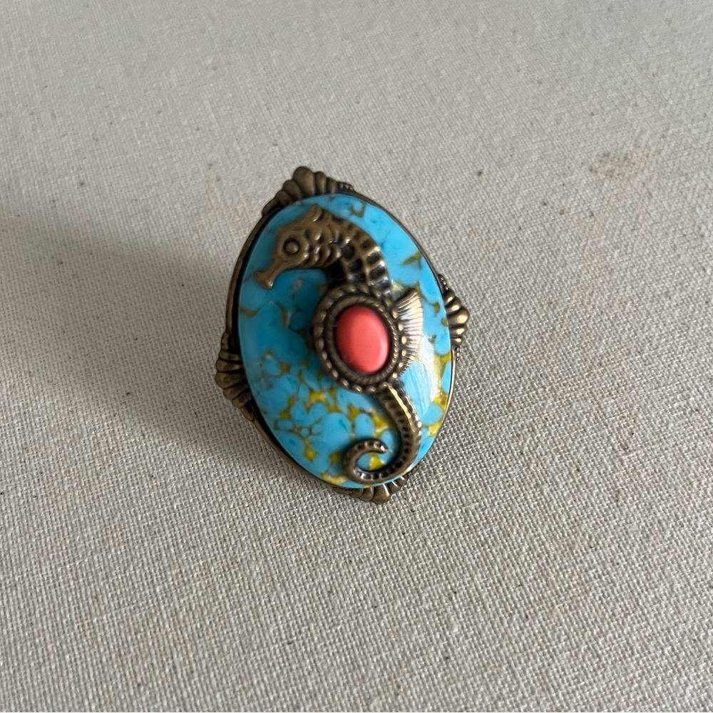 Patrice Seahorse Ring